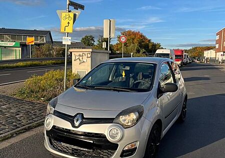 Renault Twingo gebraucht kaufen Renault Twingo 1.2 74 PS*bereits abgemeldet*