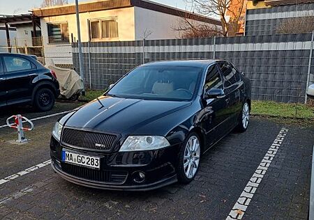 Skoda Octavia RS AU Neu !