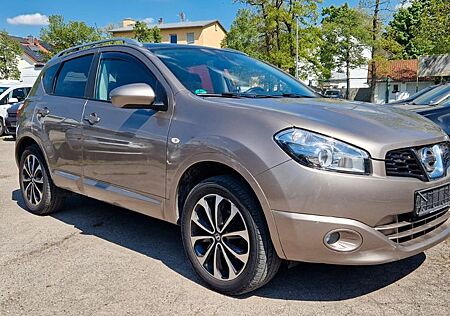 Nissan Qashqai 2.0 Benzin Automatik mit 141 PS
