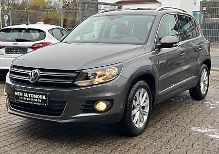 VW Tiguan Volkswagen 1,4 TSI Sport & Style Scheckehft 1.Hand