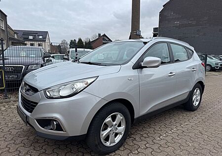 Hyundai ix35 ix35Comfort 2WD/ALU/ANHK/SHZ VORNE-HINTEN/KLIMA/