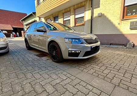 Skoda Octavia 2.0 TSI RS Combi RS