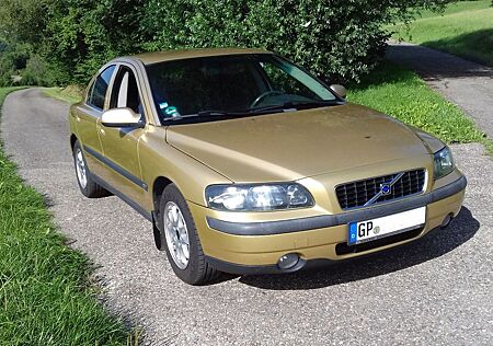 Volvo S60 2.4 -