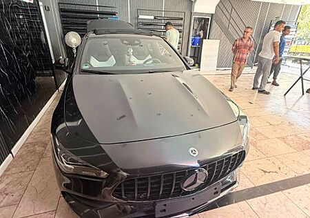 Mercedes-Benz CLA 220 d 4MATIC DCT -