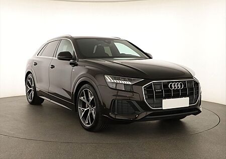 Audi Q8 50 TDI 2023 S-line, Automatik, Scheckheft,