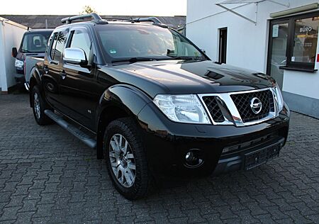 Nissan Navara Double Cab LE V6 4x4 Vollausstattung*Sche