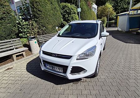 Ford Kuga 2,0 TDCi 2x4 110kW Titanium Titanium