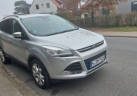 Ford Kuga 2,0 TDCi 4x4 120kW Individual PowerShif...