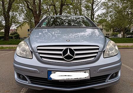 Mercedes-Benz B 150 -