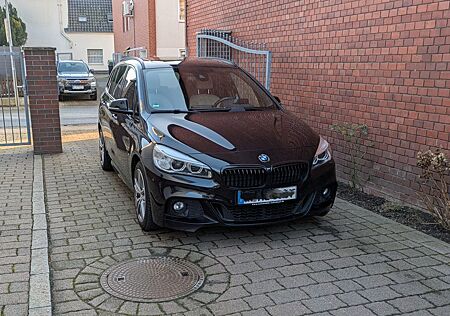 BMW 2er *Garantie > 10.26 220 Gran Tourer 220i M Sport