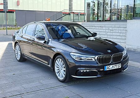 BMW 750i - sehr guter Zustand, perfekte Wartung,