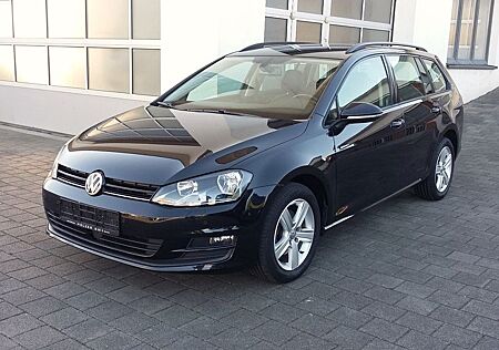 VW Golf Volkswagen 1.6 TDI BlueMotion Comfortline Variant AHK