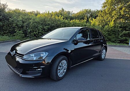 VW Golf Volkswagen 1.6 TDI BMT CUP CUP
