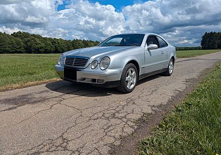 Mercedes-Benz CLK 200 AVANTGARDE Avantgarde TÜV 05/2027