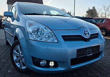 Toyota Corolla Verso 1.8 Executive Automatik,Navi,Ahk,
