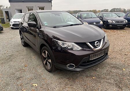 Nissan Qashqai 360° 1,6dCi Xtronic, Webasto TÜV neu