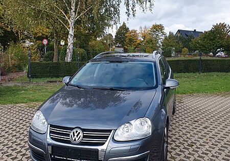 VW Golf Volkswagen 1.4 TSI 90kW Comfortline Variant Comfor...