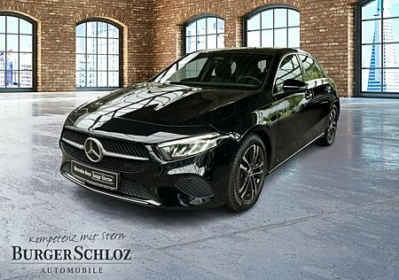Mercedes-Benz A 200 progressive W-Paket PDC SHZ LED SpurH LM