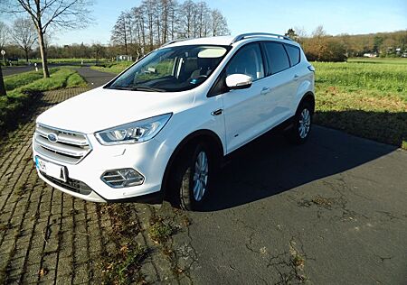 Ford Kuga 2,0 TDCi 4x4 132kW Titanium AHK AWD