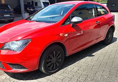 Seat Ibiza SC Reference Salsa