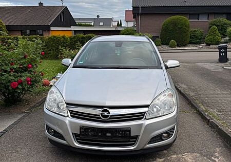 Opel Astra Caravan 1.6 Twinport 77kW -
