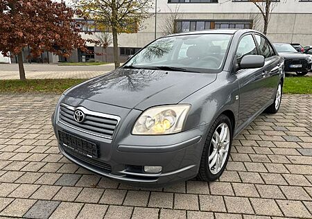 Toyota Avensis 2.0 Executive Liftback