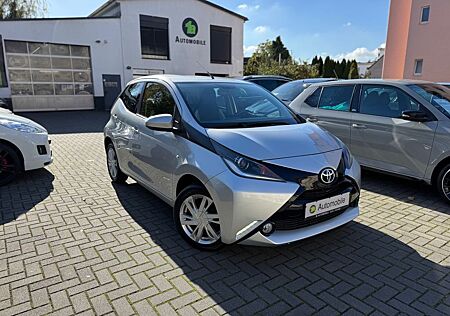 Toyota Aygo (X) Aygo -play touch*KLIMA*KAM*TEMPO*LED