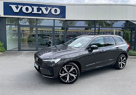 Volvo XC 60 T6 Plus Dark Plug-In Hybrid AWD AHK PANO