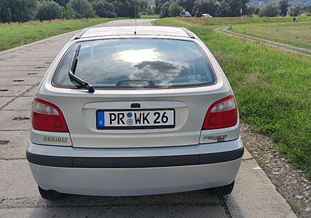 Renault Megane RXE 1.6 16V RXE Bastlerfahrzeug