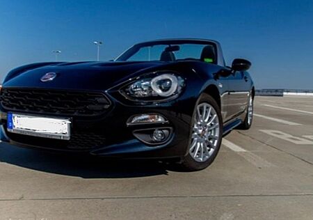 Fiat 124 Spider Lusso 1.4 MultiAir Turbo 103kw
