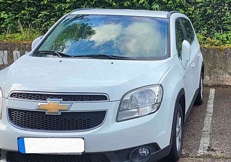 Chevrolet Orlando Weiss 7-Sitzer Getriebeproblem 8-Fach NA