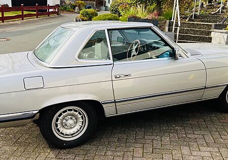 Mercedes-Benz SL 280