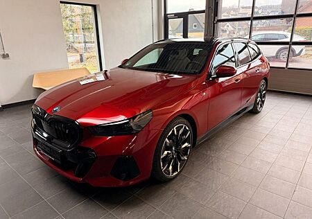 BMW i5 Touring 40 drive 'M Sport Pro' LP: 97.204€