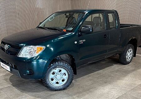 Toyota Hilux 2.5 TD Extra Cab 4WD