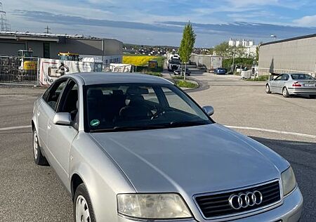 Audi A6 2.4 multitronic -