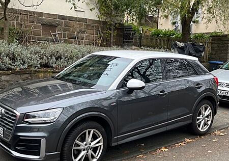 Audi Q2 30 TDI S tronic design Quattro LED