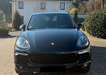 Porsche Cayenne Diesel -