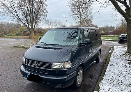 VW T4 Multivan Volkswagen , TÜV 12/2026 , vele Neuteile