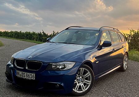 BMW 318i Touring -