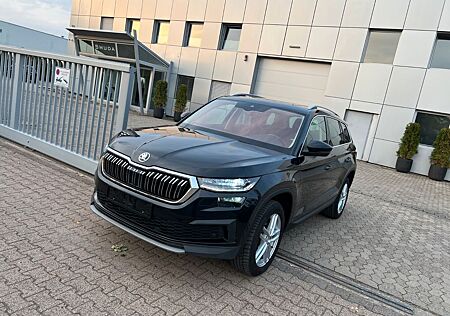 Skoda Kodiaq Style PANO*AHK*VIRTUAL*KAMERA*ACC*LANE*