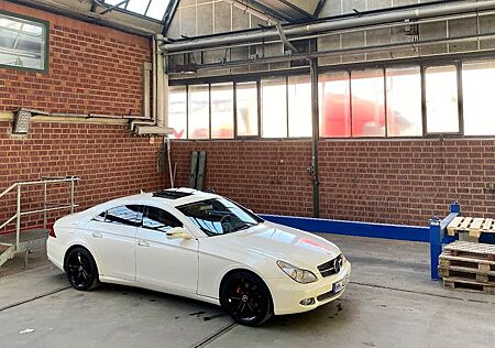 Mercedes-Benz CLS 350 CLS W219 Mopf 350 CGI Designo Voll. ATM. 2. Hand