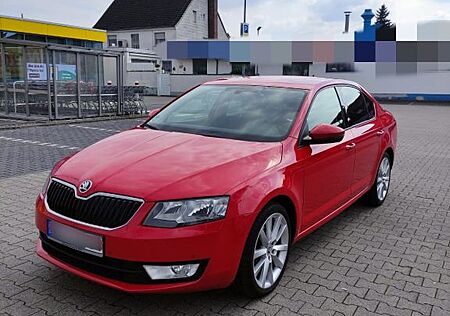 Skoda Octavia 2.0 TDI Green tec DSG Elegance Elegance