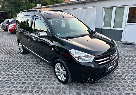 Dacia Dokker Laureate