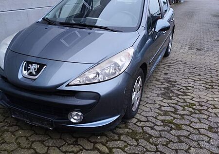 Peugeot 207 Filou 95 VTi Filou