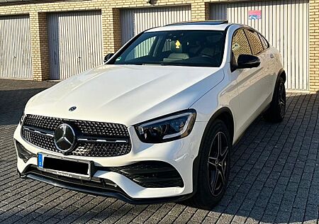 Mercedes-Benz GLC 220 GLC 220d 4MATIC Coupé AMG Line 360 Grad Garantie