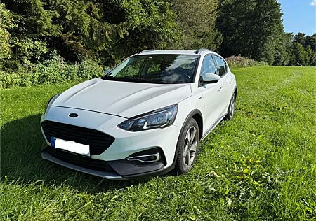 Ford Focus 1,5 EcoBoost 150PS Automatik Active