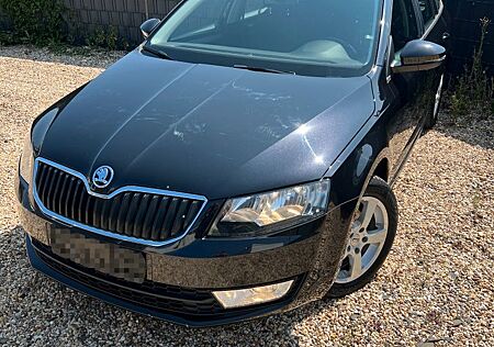 Skoda Octavia 1.6 TDI Ambition SHZ TOP GEPFLEGT