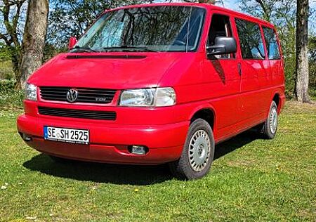 VW T4 Caravelle Volkswagen 2,5-l-Diesel TDI 75kW Standard