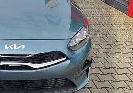 Kia Cee'd CEED 1.5 T-GDI Vision FACELIFT