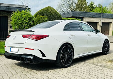 Mercedes-Benz CLA 35 AMG 4Matic/ Pano/Burm/Perf Lenk/Aero